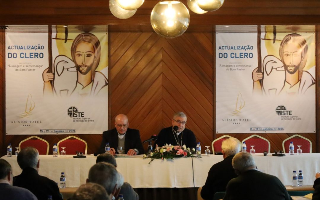 Formação: Clero diocesano refletiu sobre vocações sacerdotais e “perfil do presbítero do século XXI” em Jornadas de Atualização