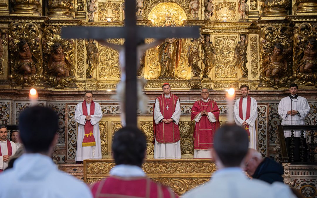 “A Páscoa de Jesus é o maior gesto de Amor que a Humanidade já conheceu”