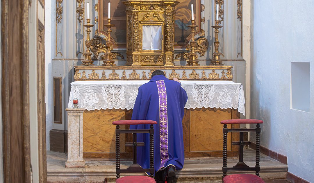 Missa na paróquia de S. Pedro