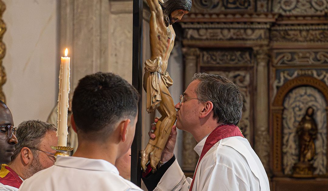 Sofrimento de Cristo é “uma autêntica explosão de Amor”, diz Cardeal D. Américo Aguiar