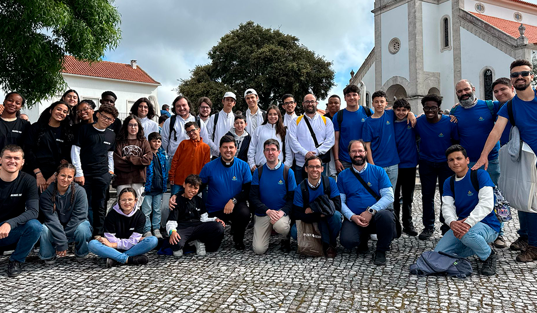 Acólitos da Diocese de Setúbal participaram na 29ª Peregrinação Nacional a Fátima