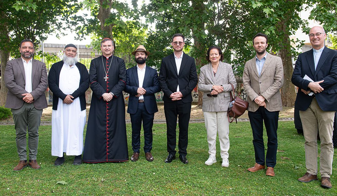 Religiões unem-se em Almada para erguer uma voz comum pela Paz