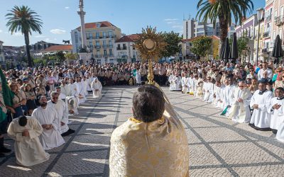 Corpo de Deus: D. Américo Aguiar desafia fiéis a testemunhar a sua Fé no Mistério da Eucaristia